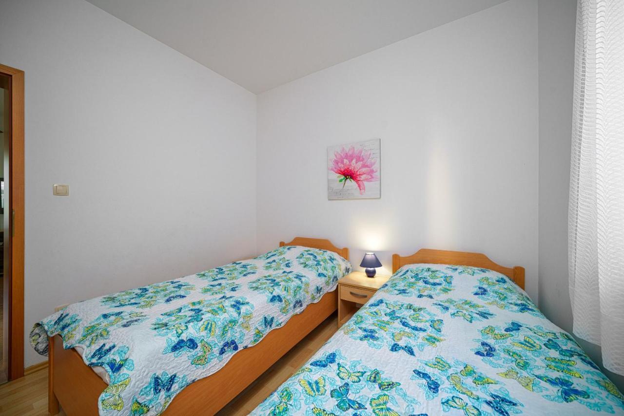Apartmani Nedoklan Srima Exterior foto